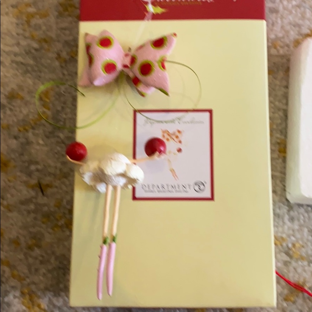 Krinkles Department 56